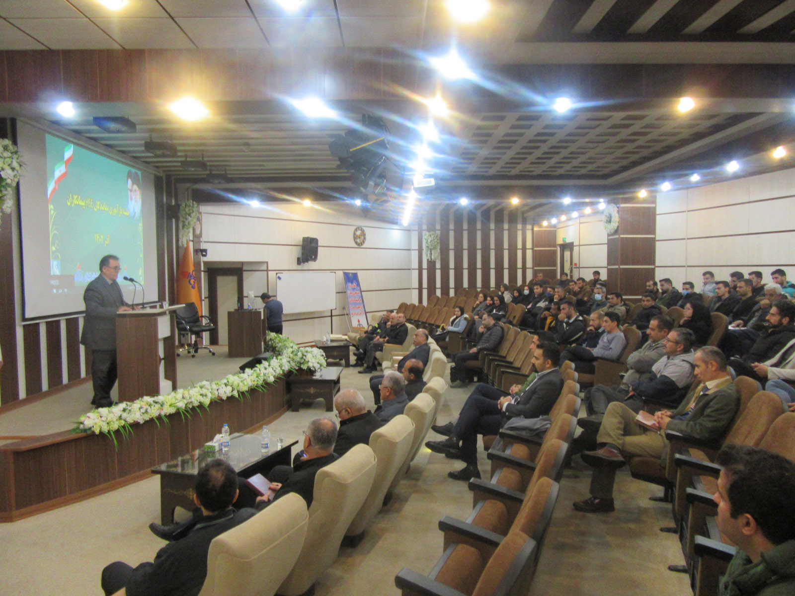 جلسه بازآموزی نمایندگان HSE پیمانکاران گاز برگزار شد