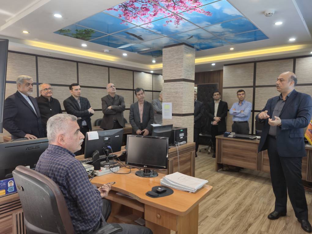بازدید فرماندار شهرستان رشت از  شرکت گاز استان گیلان