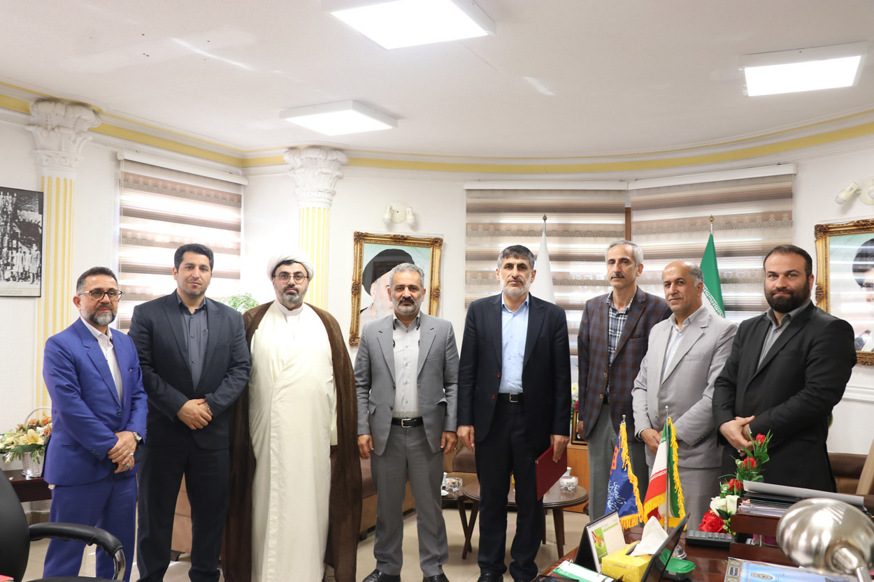 مدیرعامل شرکت گاز از مدیرکل آموزش و پرورش گیلان قدردانی کرد