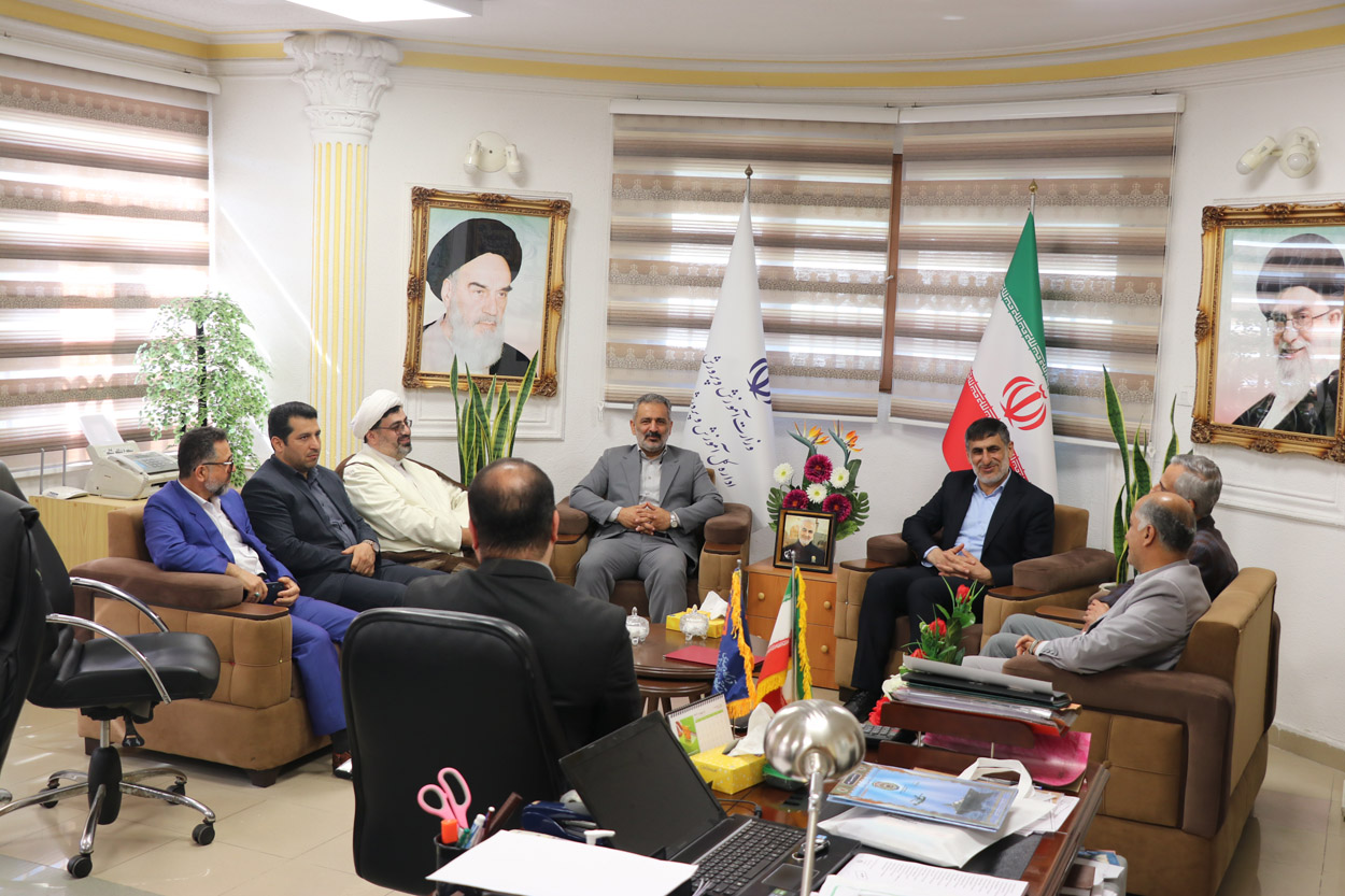 مدیرعامل شرکت گاز از مدیرکل آموزش و پرورش گیلان قدردانی کرد