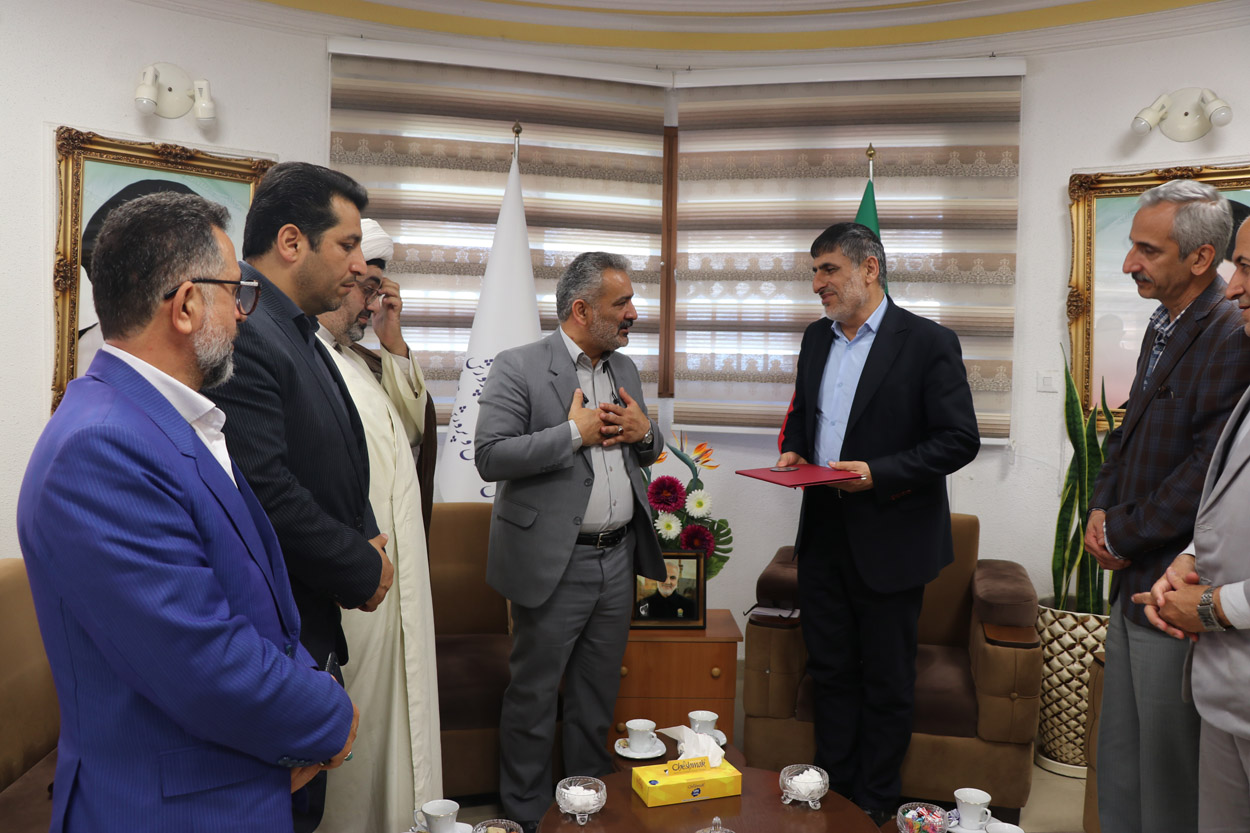 مدیرعامل شرکت گاز از مدیرکل آموزش و پرورش گیلان قدردانی کرد