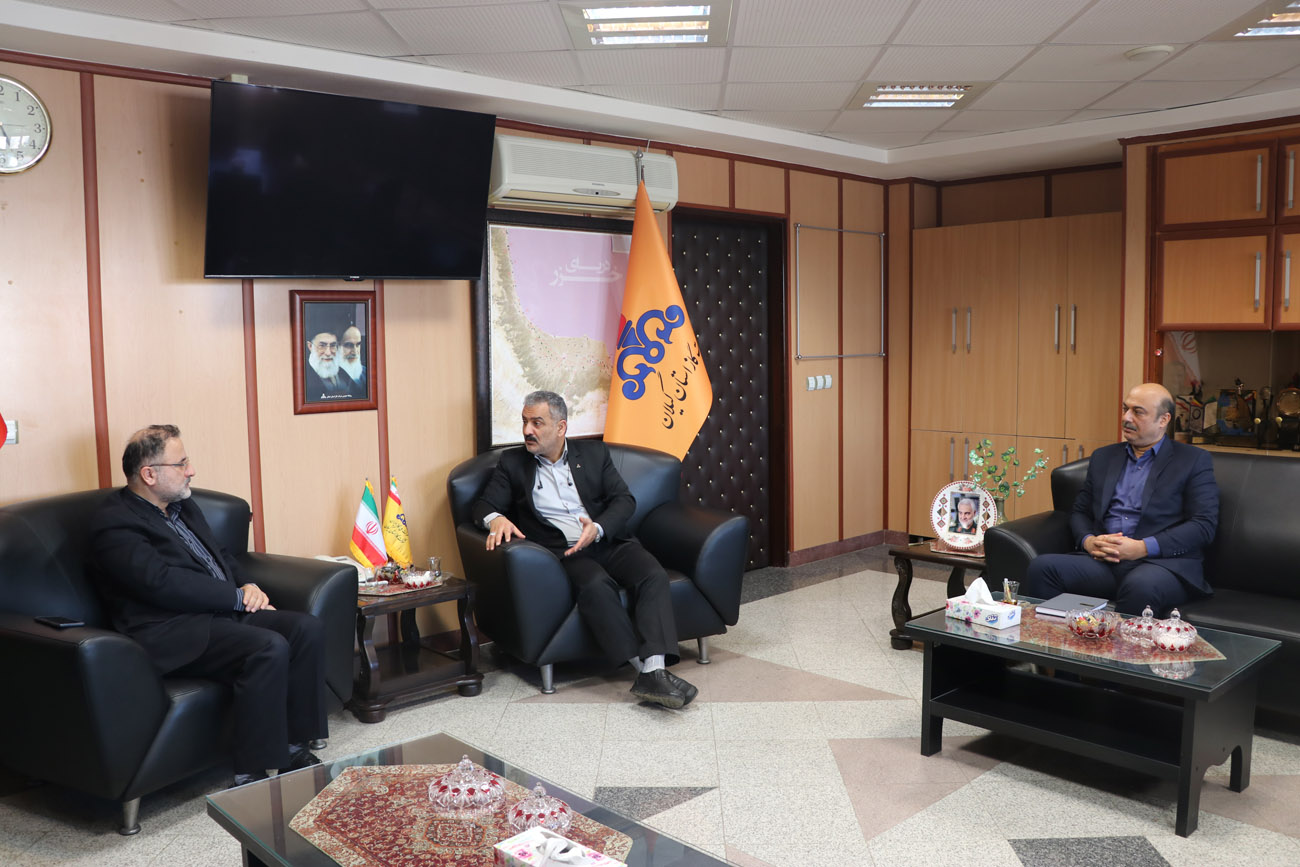 فرماندار شفت با مدیرعامل شرکت گاز استان گیلان دیدار کرد