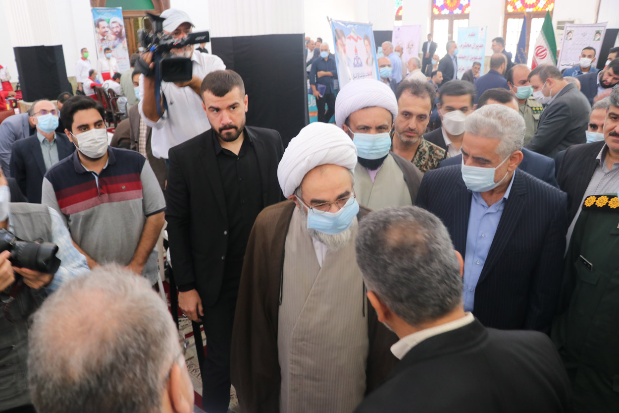 میز خدمت شرکت گاز استان گیلان در مصلی امام خمینی (ره) رشت برگزار شد