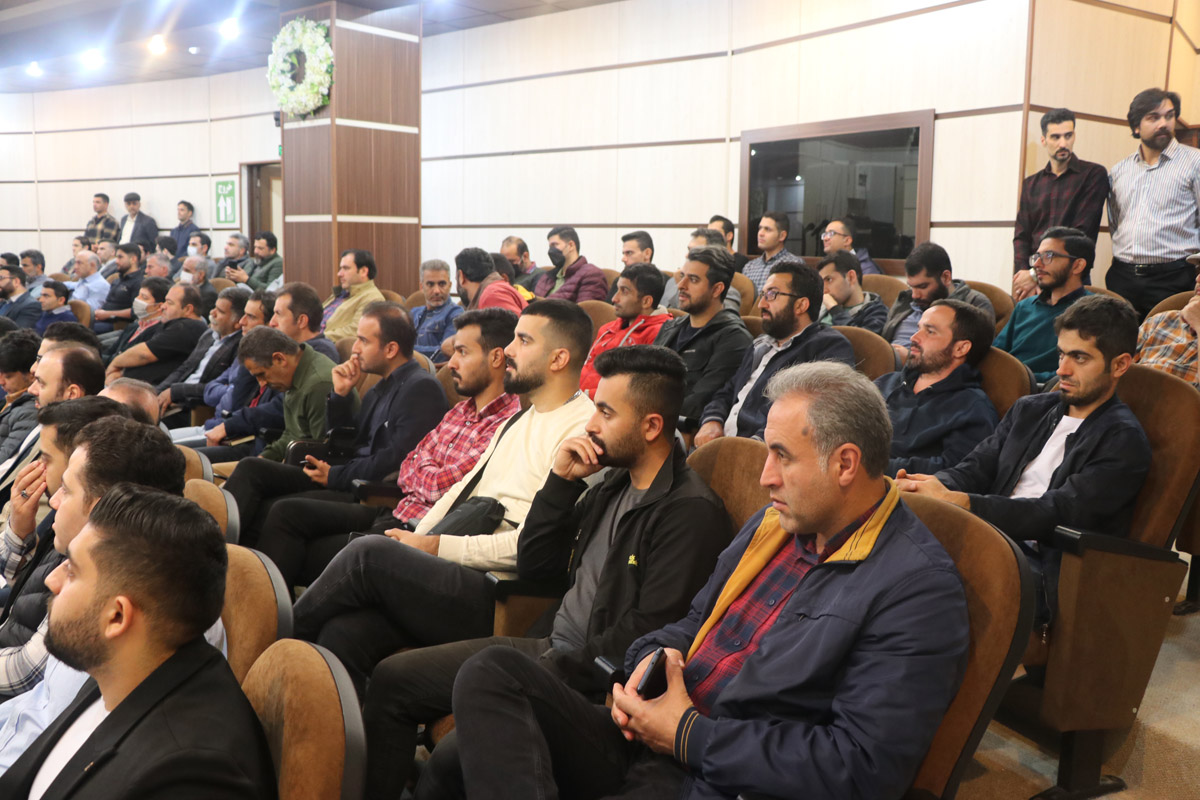 جلسه الزامات HSE در هنگام اجرای پروژه ها برگزار شد