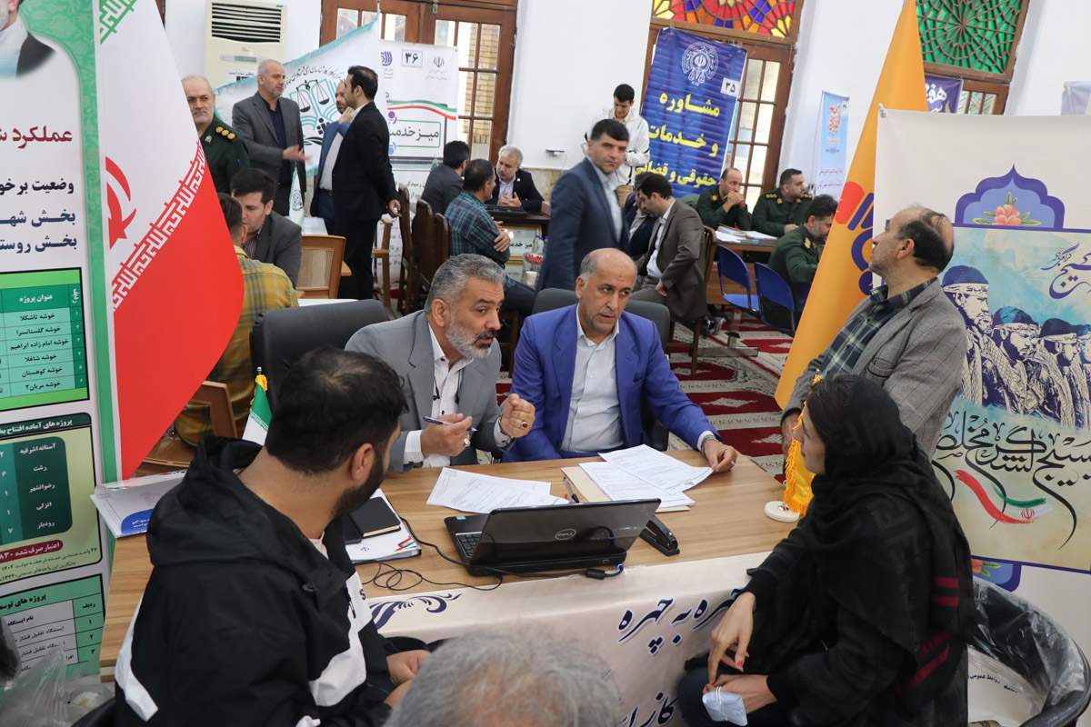 میز خدمت جهادی شرکت گاز استان گیلان در مصلی رشت برگزار شد