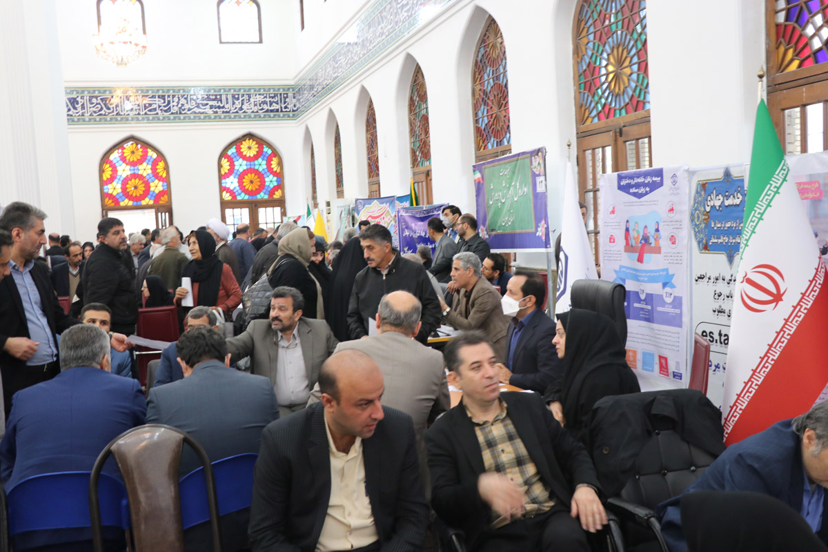 میز خدمت جهادی شرکت گاز استان گیلان در مصلی رشت برگزار شد