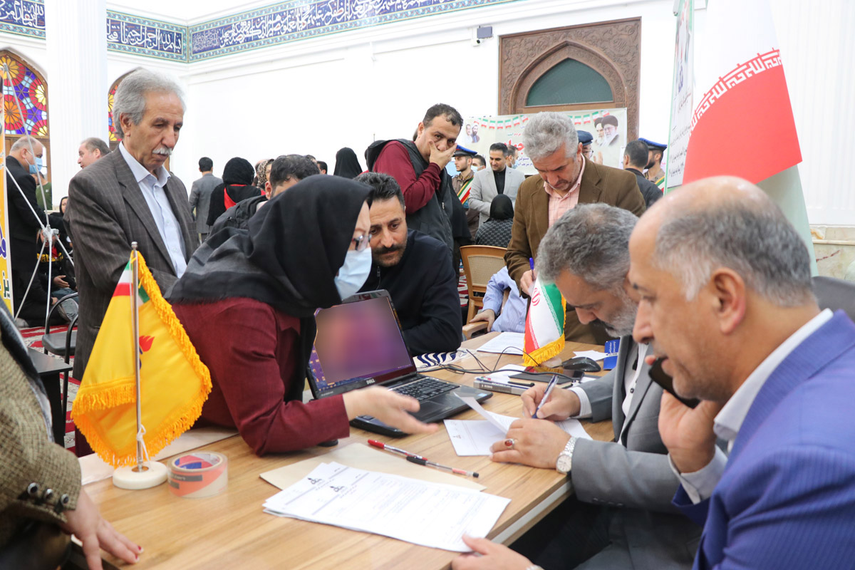 میز خدمت جهادی شرکت گاز استان گیلان در مصلی رشت برگزار شد