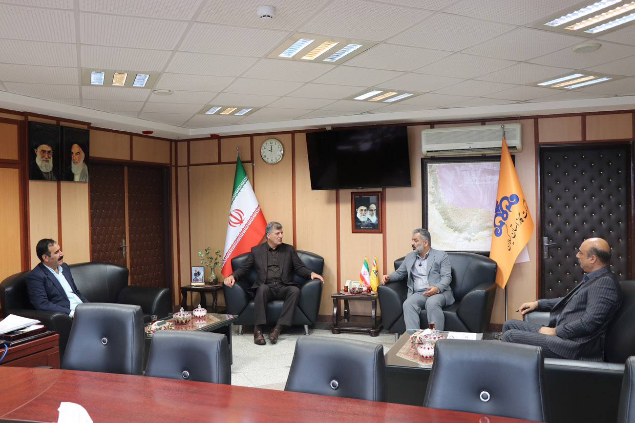 نماینده مردم شهرستان رودبار با مدیرعامل شرکت گاز گیلان دیدار کرد