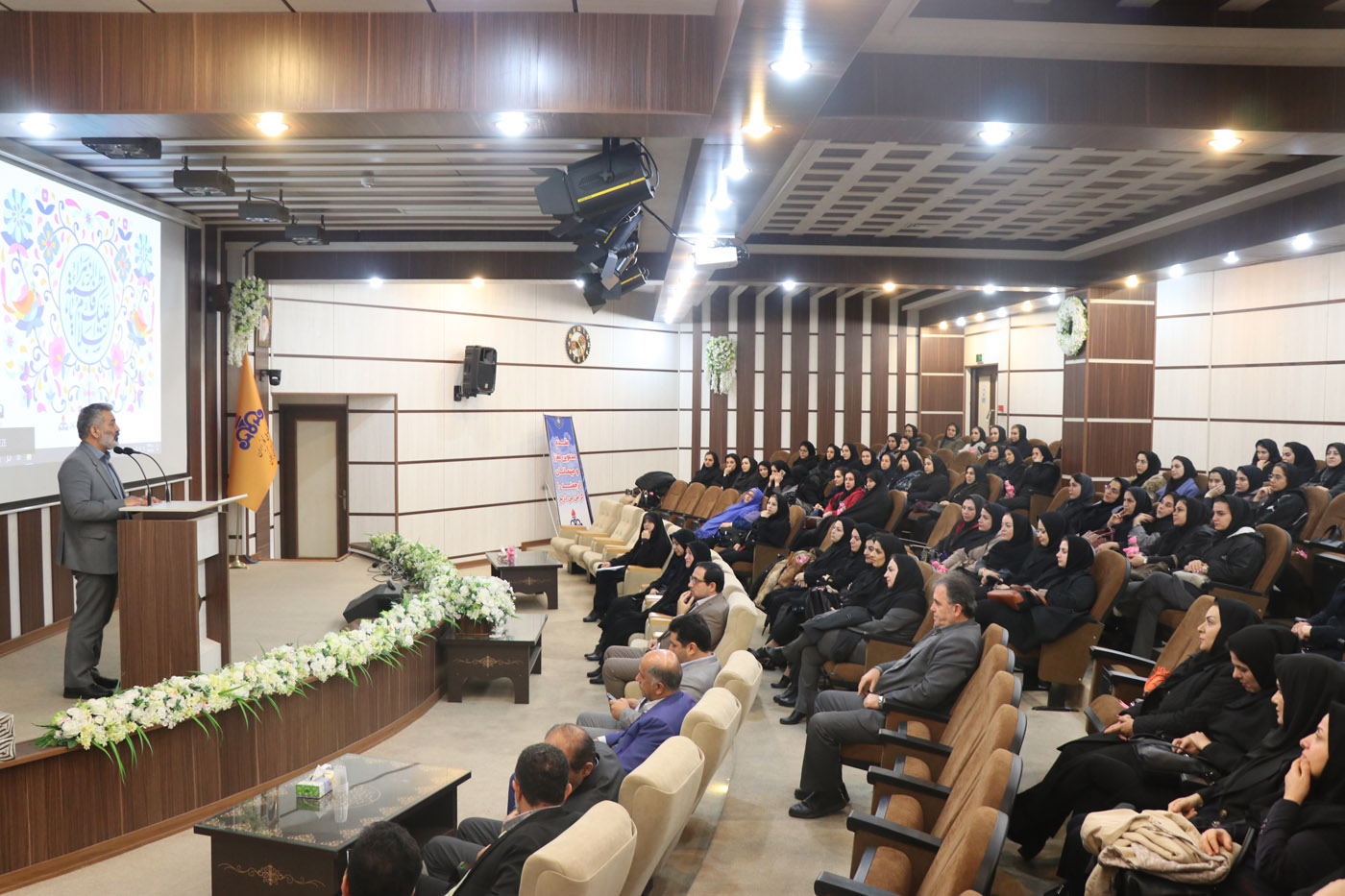 مراسم گرامیداشت روز زن در شرکت گاز گیلان برگزار شد