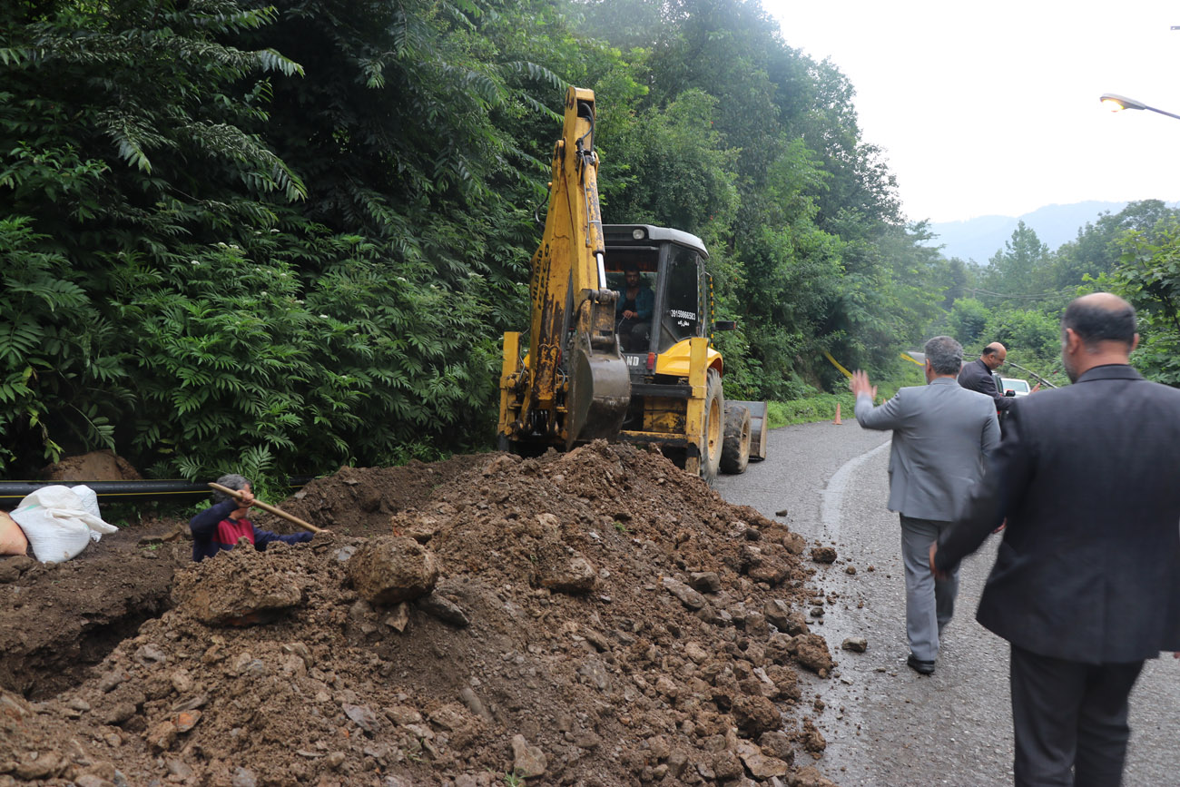مدیرعامل شرکت گاز گیلان از پروژه گازرسانی خوشه امام زاده ابراهیم (ع) شفت بازدید کرد